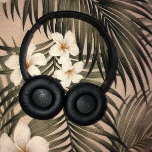 Wireless Bluetooth Sony Headphones